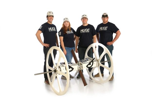 huge-team-s2018-1140x810