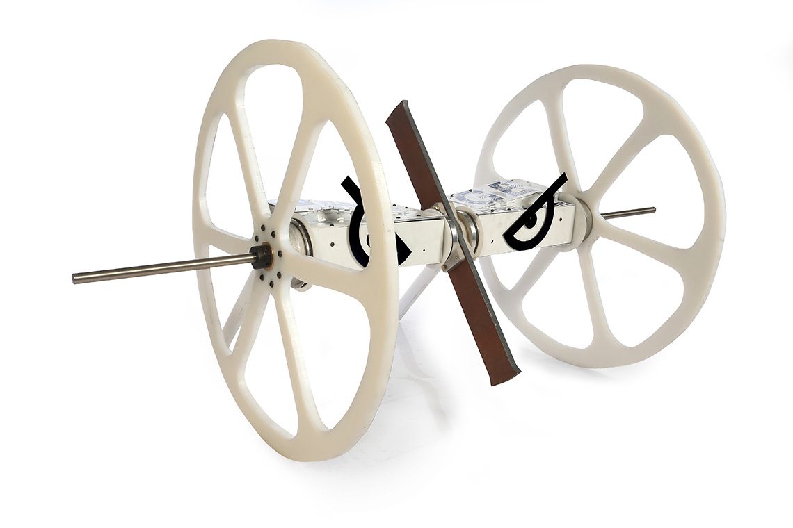 huge-bot-s2018-1140x760